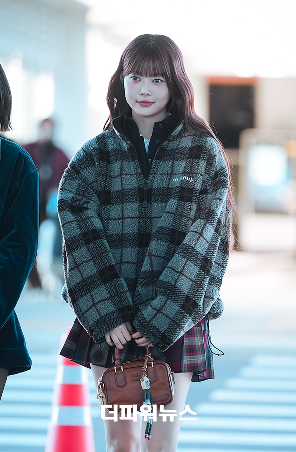 르세라핌 홍은채, 인천국제공항 출국