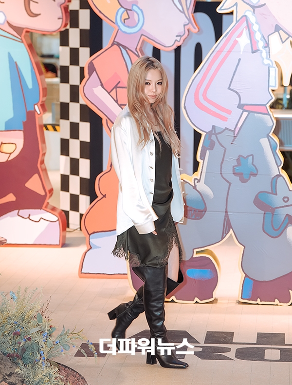 올데이프로젝트 베일리, 팝업 스토어