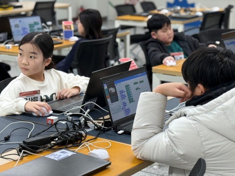 웹젠, 하반기 ‘Let’s PLAY 코딩!’ 진행