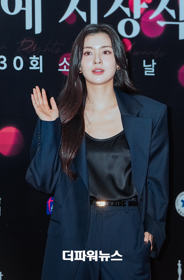 이선빈. 2025 KCA 소비자의 날 문화연예 시상식