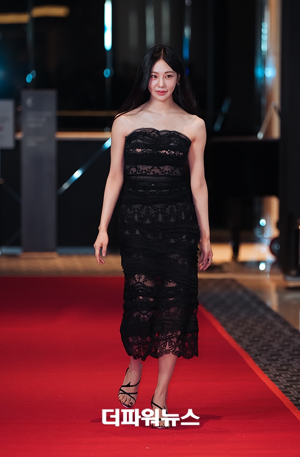 한지은 '2025 서울국제영화대상' 레드카펫