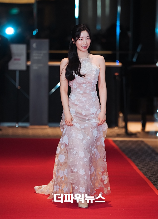 트와이스 다현, '2025 서울국제영화대상' 레드카펫