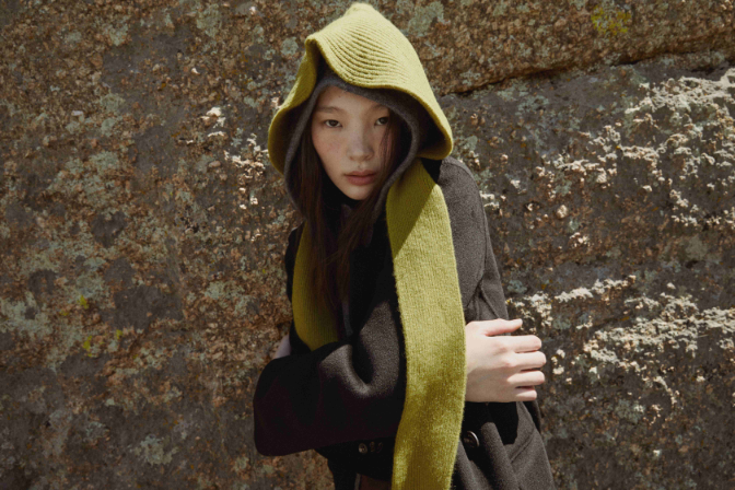 코오롱FnC, 캐시미어 및 니트 소재 방한 액세서리 판매 호조