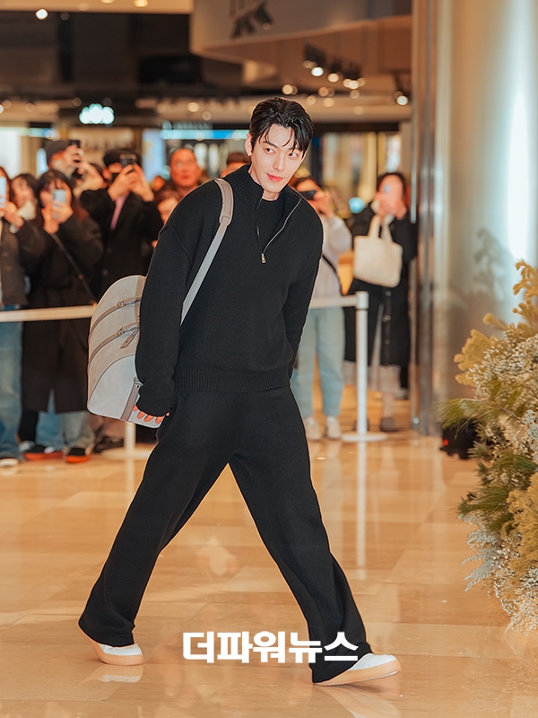 김우빈, 포토월 행사