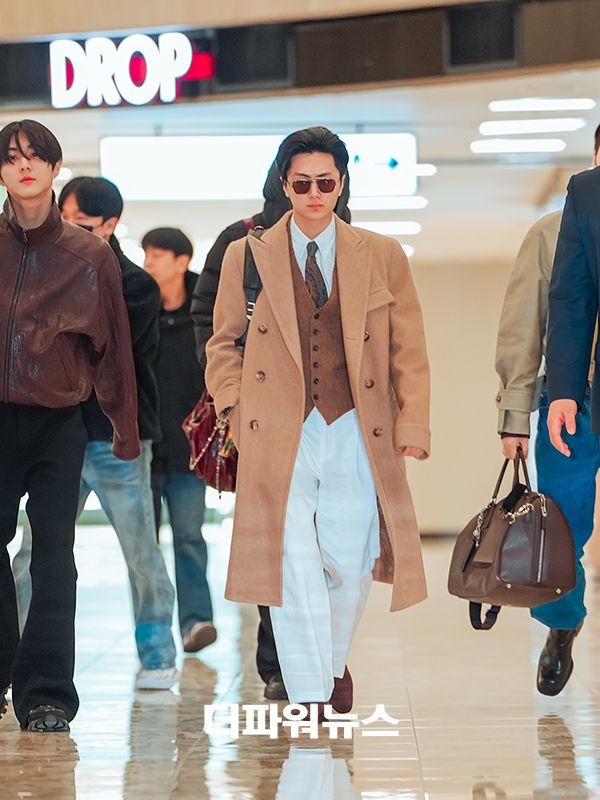 엔하이픈 제이, 김포국제공항 출국