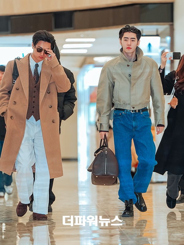 엔하이픈 제이-성훈, 김포국제공항 출국