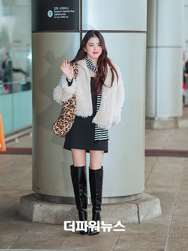 한소희, 김포국제공항 출국