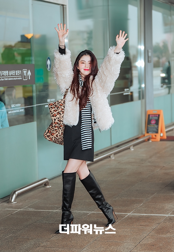 한소희, 김포국제공항 출국