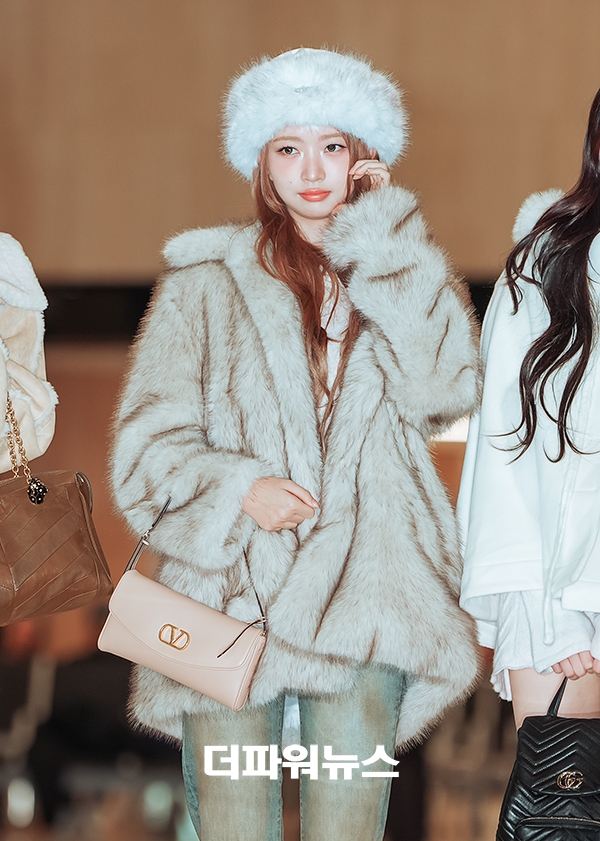 아이브 레이, 김포국제공항 출국