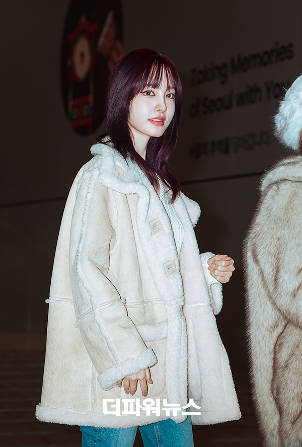 아이브 리즈, 김포국제공항 출국