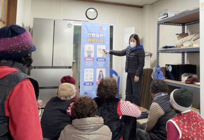 취약계층 대상 방문건강관리 모습