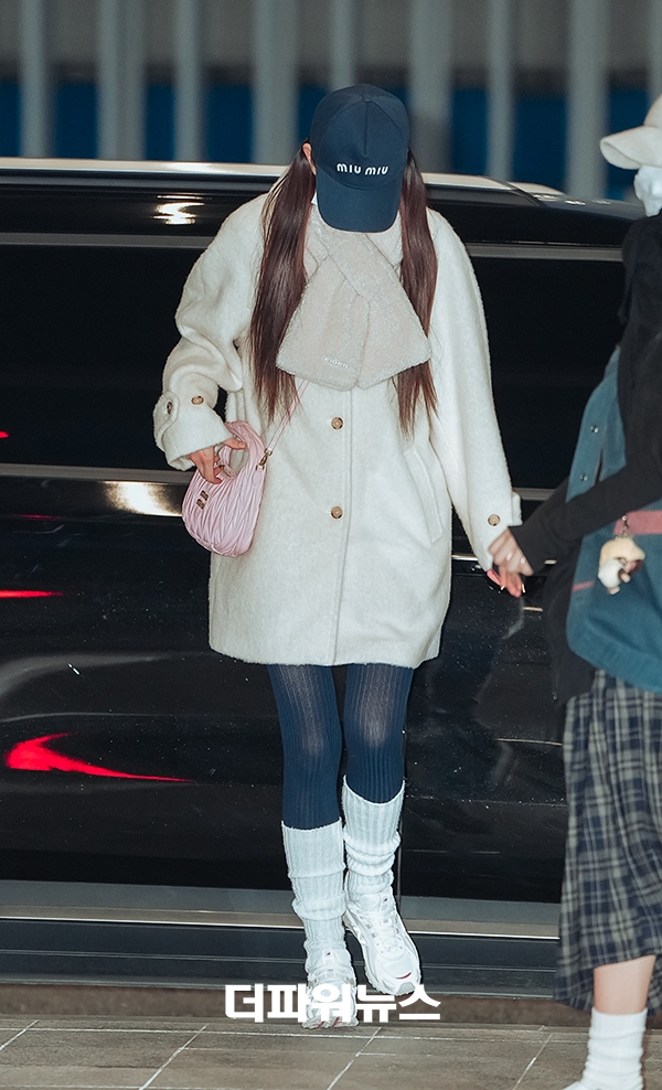 아이브 장원영, 인천국제공항 출국