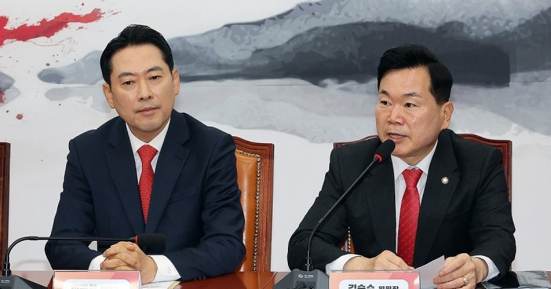 국민의힘 야당탄압가짜뉴스감시특위, 인사말 하는 김승수 위원장(사진=연합뉴스)