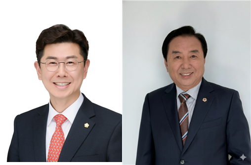 왼쪽(윤충식 도의원) 오른쪽 (김성남 도의원) / 경기도의회