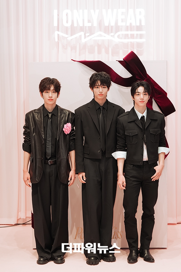 아이딧, 포토월 행사