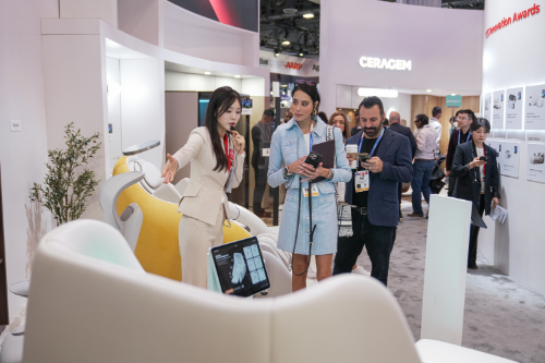 세라젬 CES 전시장, 해외 셀럽 등 방문자 다수 유치