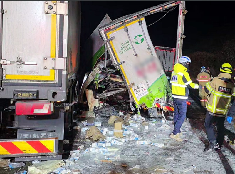 서산영덕고속도로 사고 현장(사진=연합뉴스)