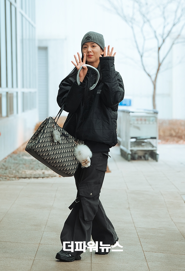 블랙핑크 지수, 김포국제공항 출국