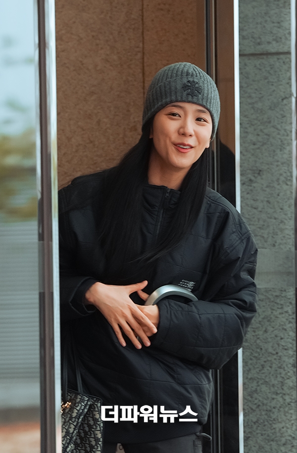 블랙핑크 지수, 김포국제공항 출국