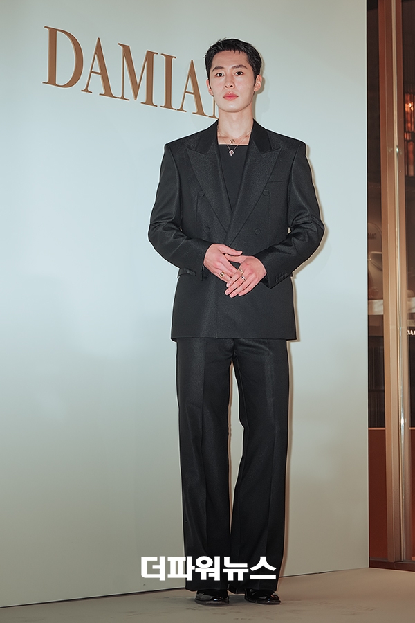 이재욱, 포토월 행사