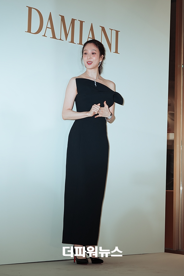 정려원, 포토월 행사