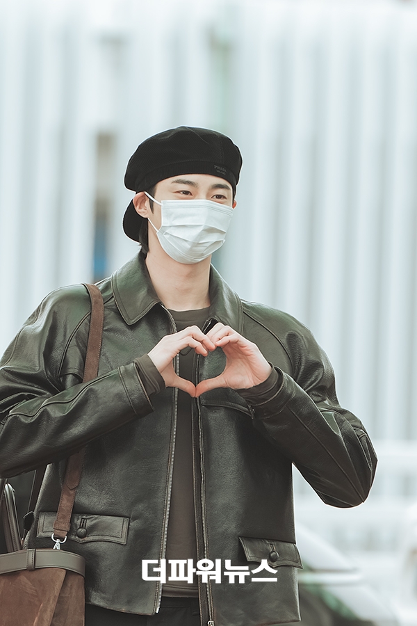 변우석, 인천국제공항 출국