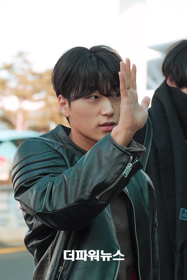 에이티즈 산, 인천국제공항 출국