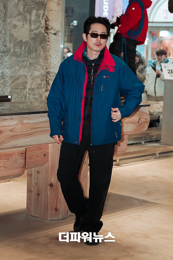 스티븐 연, 포토월 행사