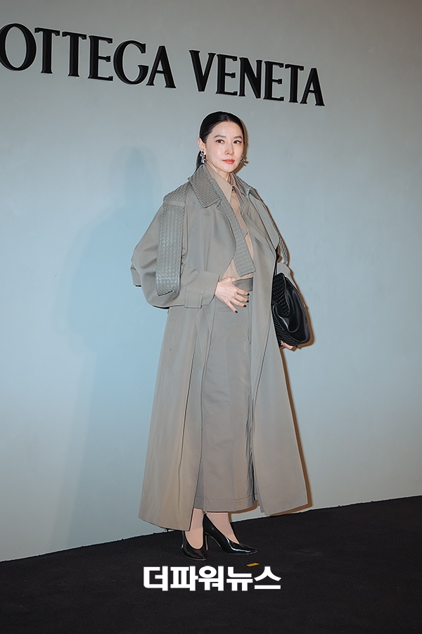 이영애, 포토월 행사