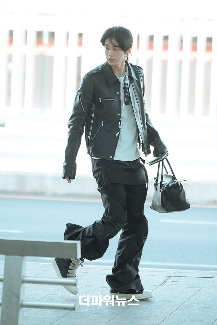 투어스 도훈, 인천국제공항 출국