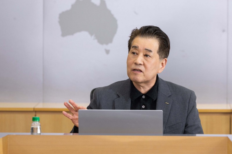 포스코그룹 장인화 회장이 지난해 3월 열린 그룹기술전략회의를 주재하고 있다.(사진=포스코그룹)