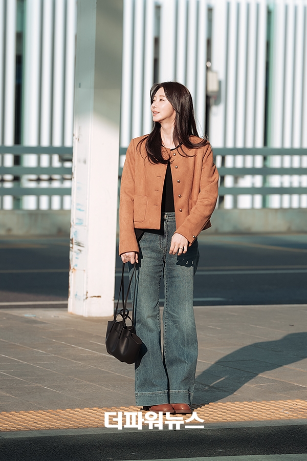 이주빈, 인천국제공항 출국