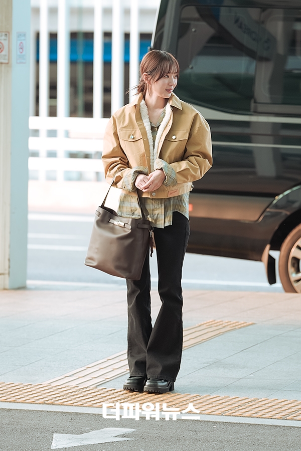 채수빈, 인천국제공항 출국