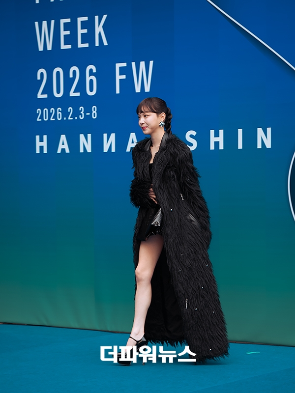 이열음, '2026 F/W 서울패션위크' 한나신 컬렉션