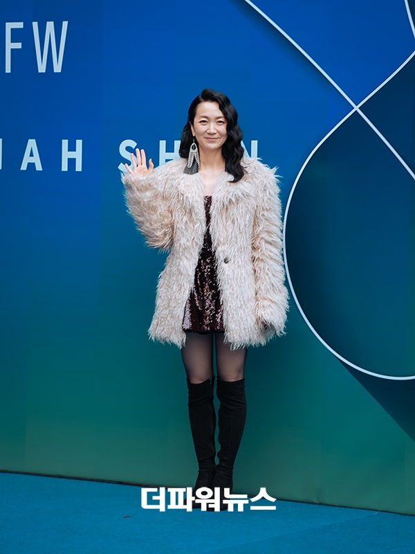 김주령, '2026 F/W 서울패션위크' 한나신 컬렉션