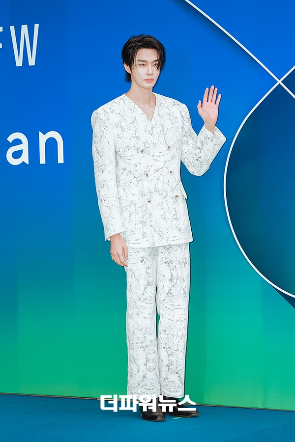 강희, '2026 F/W 서울패션위크' 두칸 컬렉션