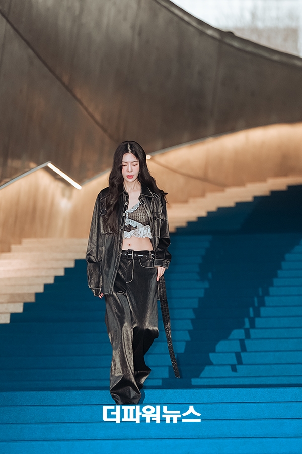 장재인, '2026 F/W 서울패션위크' 두칸 컬렉션