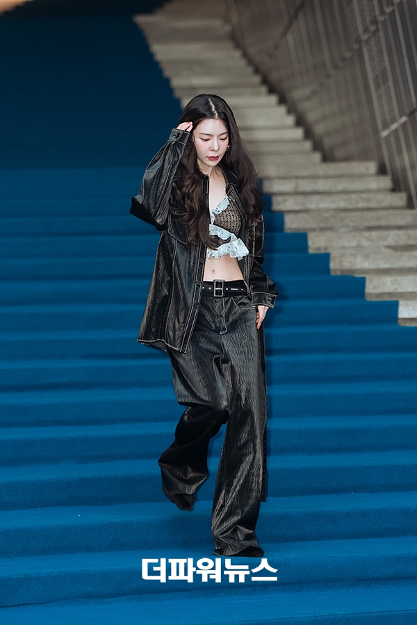 장재인, '2026 F/W 서울패션위크' 두칸 컬렉션