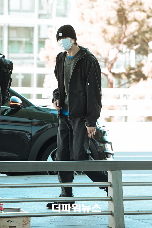 변우석, 인천국제공항 출국