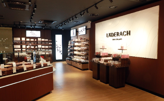 레더라, 한국 첫 플래그십 스토어 서울 파르나스몰 오픈