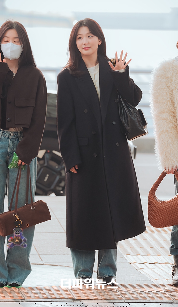 레드벨벳 슬기, 인천국제공항 출국
