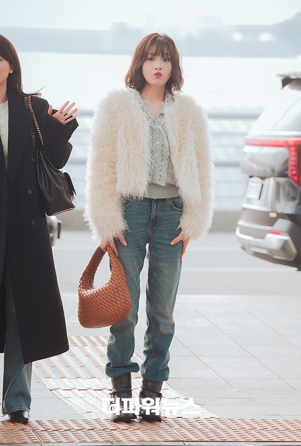 레드벨벳 조이, 인천국제공항 출국