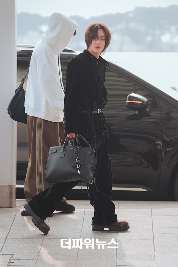 라이즈 원빈, 인천국제공항 출국