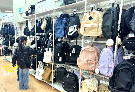 롯데마트, 신학기 용품 최대 30% 할인 행사