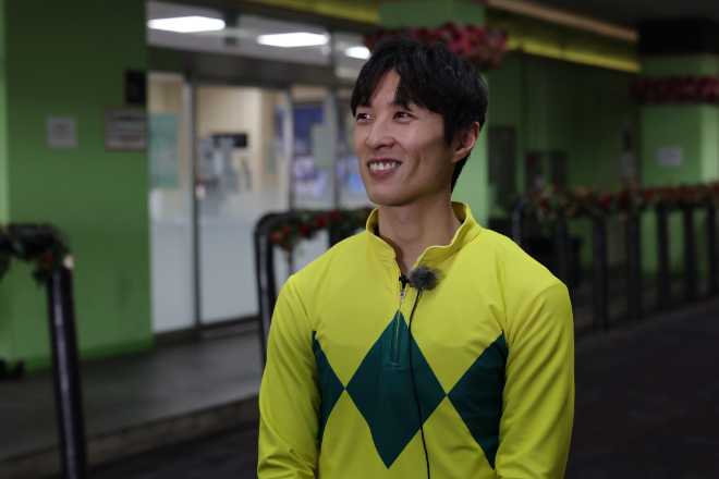 차분해서 더 강한 ‘강심장’ 진겸 기수, 통산 300승 쾌거