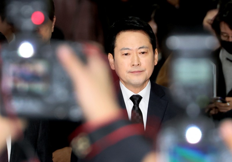 기자간담회 입장 장동혁 대표(사진=연합뉴스)