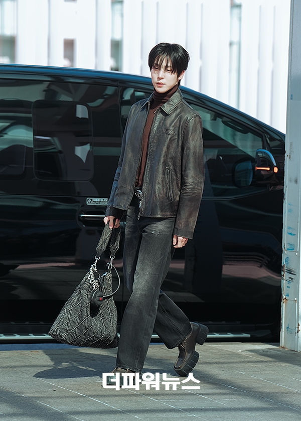 에이티즈 윤호, 인천국제공항 출국