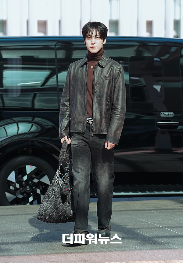 에이티즈 윤호, 인천국제공항 출국