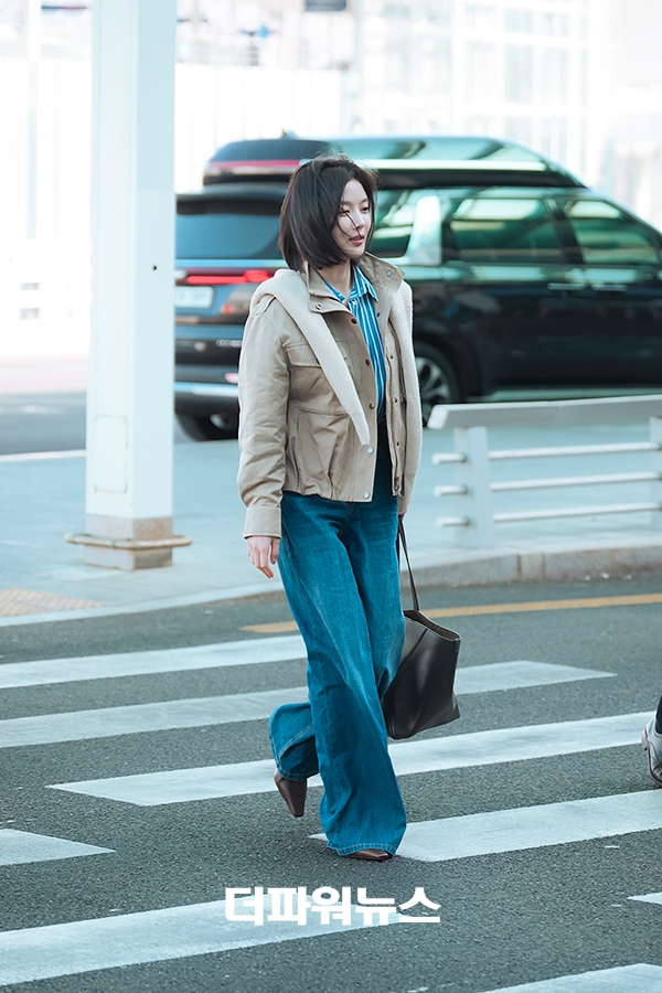 김유정, 인천국제공항 출국