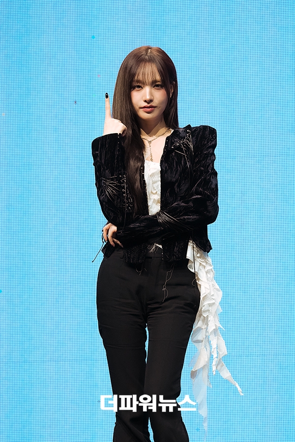 아이브 리즈, 정규 2집 <revive+> 발매 기념 쇼케이스